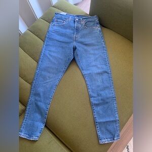 Moving Sale: NWOT Levi’s 501 Straight